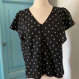 $3 Clearance Deal - Loft Fluter Sleeve Blouse